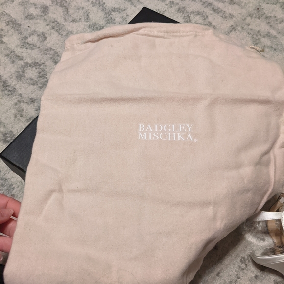 Badgley mischka heels sandals - Picture 6 of 8